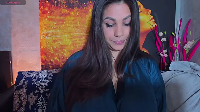 Snapshot of Emma_Muller32 chatting on January 2025 02:37:02 AM Emma Muller32 online show from January 2025 02:37:02 AM