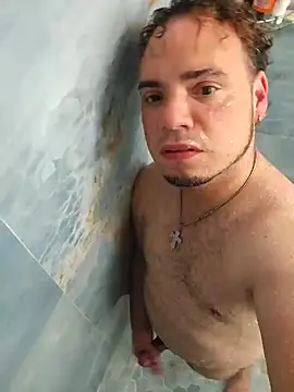 latinoflpr online show from September 2025 03:23:02 AM