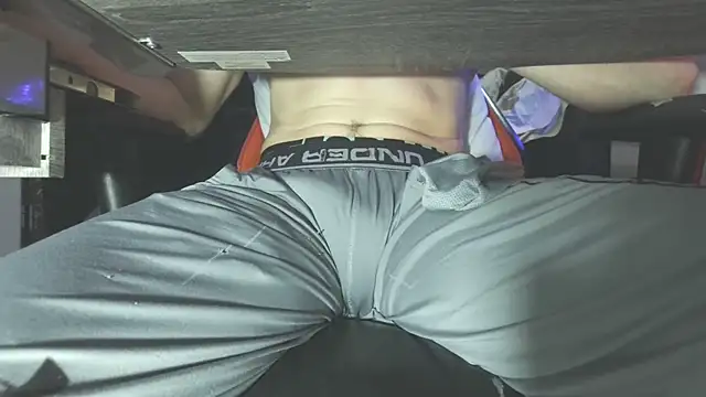 Dick and muscles online show from September 2025 01:18:01 AM