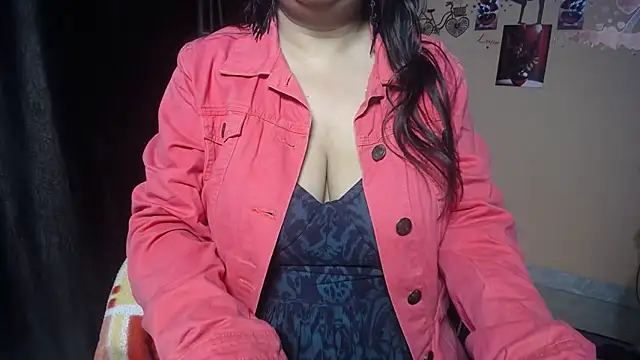 Snapshot of Shanvi_ chatting on February 2026 01:25:01 PM Shanvi online show from February 2026 01:25:01 PM