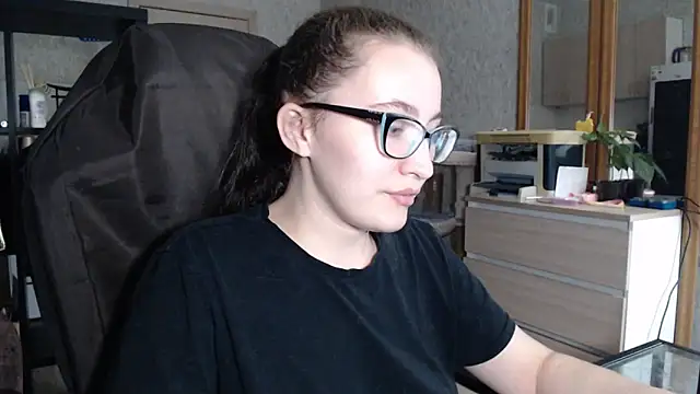 Snapshot of AnKey_Rayah chatting on December 2024 02:05:02 PM AnKey Rayah online show from December 2024 02:05:02 PM