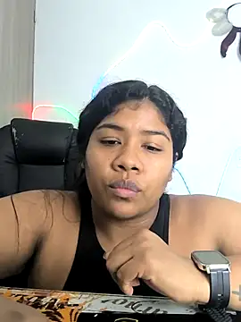 Snapshot of paola091 chatting on October 2025 11:38:01 PM paola091 online show from October 2025 11:38:01 PM