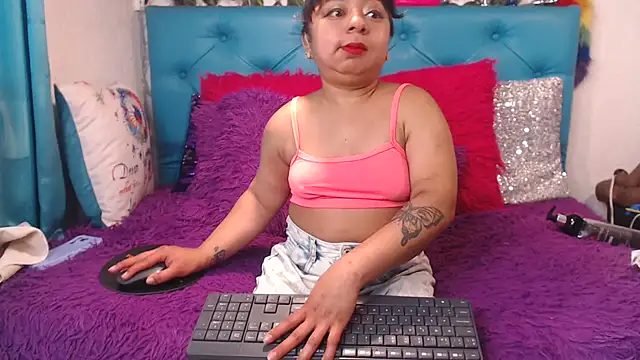 SARAWILLS online show from April 2026 02:19:01 PM