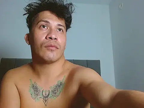 boyhot23x online show from July 2026 09:07:02 PM