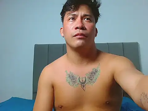 boyhot23x online show from July 2026 05:14:02 AM