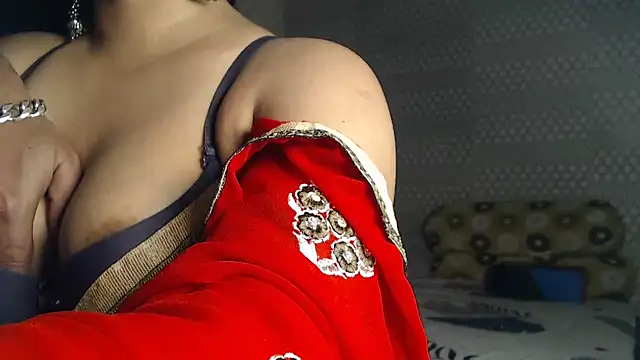 Snapshot of Indian_Anu chatting on March 2025 06:54:02 PM Indian Anu online show from March 2025 06:54:02 PM