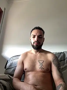 phellipestronda online show from May 2026 10:34:02 AM