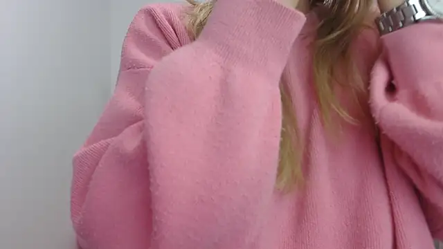 Snapshot of erykajoy chatting on February 2025 05:59:01 AM erykajoy online show from February 2025 05:59:01 AM