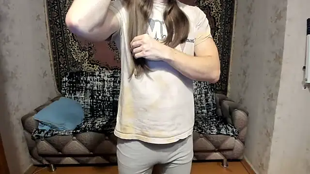 Marrymepls online show from March 2025 05:08:02 PM