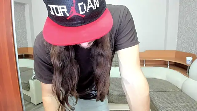 Marrymepls online show from September 2025 02:15:02 AM