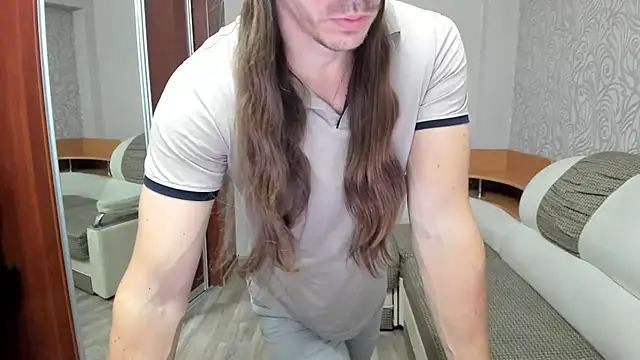 Marrymepls online show from October 2025 04:59:01 PM