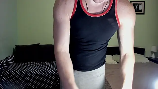 Marrymepls online show from April 2026 04:05:01 PM