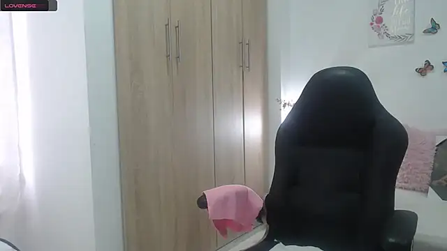 BustyMilf  online show from February 2025 11:55:01 AM