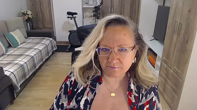 Raisshy online show from March 2025 05:16:01 AM