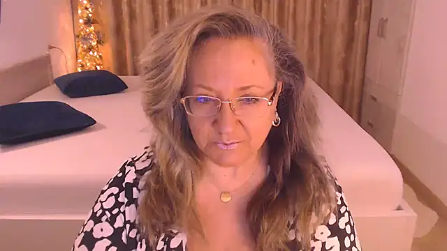 Snapshot of Raisshy chatting on February 2026 06:09:01 AM Raisshy online show from February 2026 06:09:01 AM