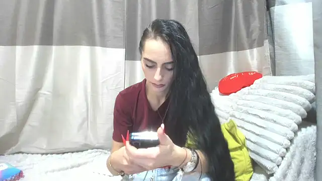 jessystarr online show from November 2025 04:39:01 PM