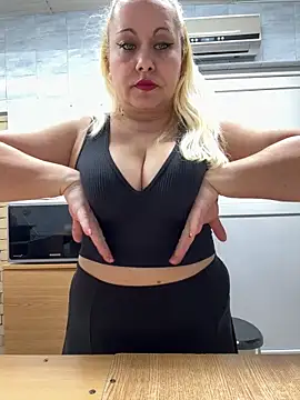 SabinaSweety online show from March 2025 10:33:02 AM