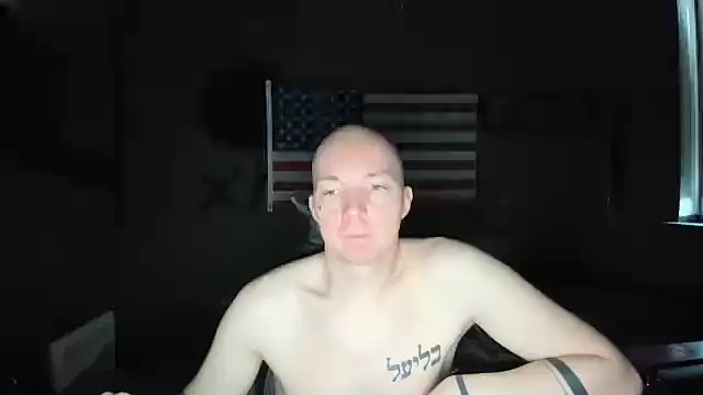 Snapshot of Tolyadar@xh chatting on February 2026 02:00:02 PM Tolyadarxh online show from February 2026 02:00:02 PM