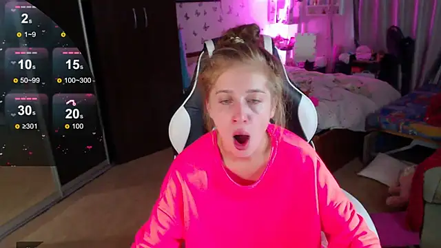 Kira honeyy online show from July 2026 10:02:02 AM