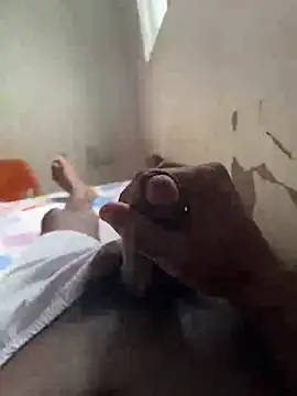 Snapshot of elnegro_696 chatting on November 2025 04:39:01 PM elnegro 696 online show from November 2025 04:39:01 PM