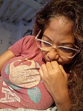 Snapshot of mila38 chatting on October 2025 09:44:01 PM mila38 online show from October 2025 09:44:01 PM