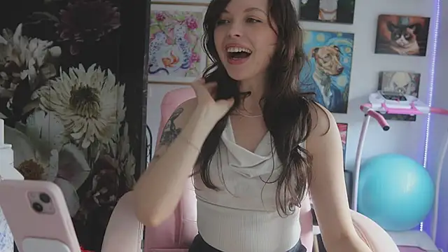 makiyahbelle online show from February 2026 03:57:02 AM