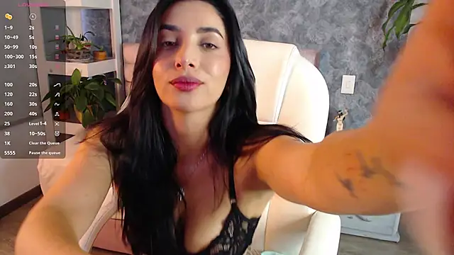 Snapshot of niko_robin chatting on November 2025 08:19:02 PM niko robin online show from November 2025 08:19:02 PM