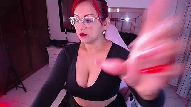 Snapshot of salomecastro_ chatting on February 2025 02:08:02 AM salomecastro online show from February 2025 02:08:02 AM