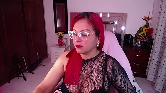 Snapshot of salomecastro_ chatting on February 2025 03:10:02 AM salomecastro online show from February 2025 03:10:02 AM