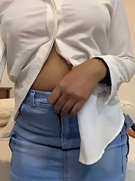 angelwavy online show from November 2025 09:34:01 AM