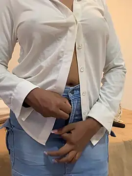 angelwavy online show from February 2026 06:25:02 AM