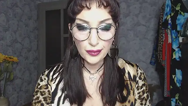Aziza1 online show from April 2026 01:57:02 PM