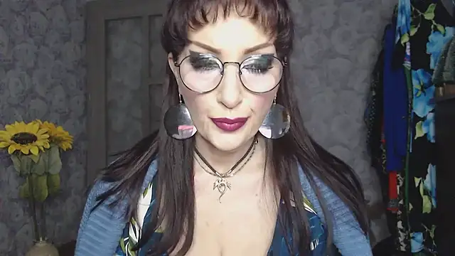Aziza1 online show from May 2026 01:06:02 PM