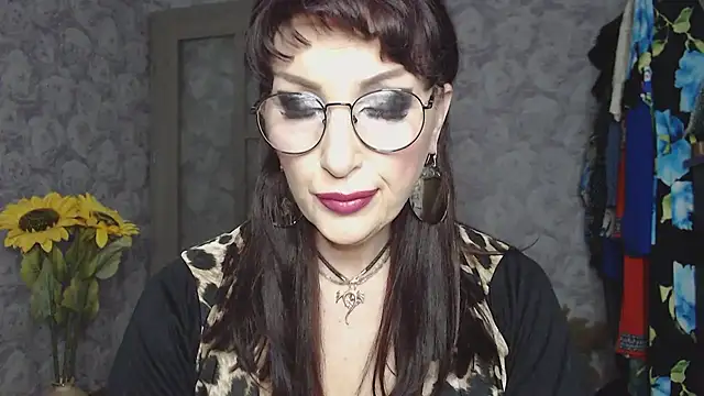 Aziza1 online show from May 2026 02:22:01 PM