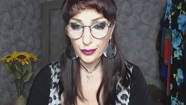 Aziza1 online show from May 2026 02:24:02 PM