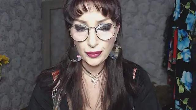 Aziza1 online show from June 2026 01:17:02 PM