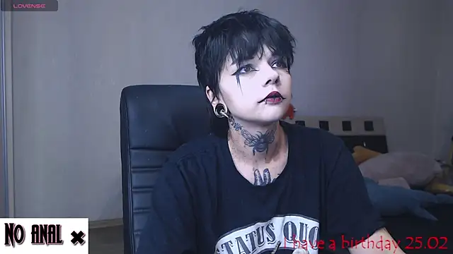 Dark  Elf online show from February 2025 10:00:02 PM