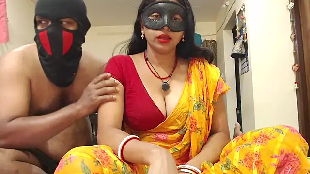 Elina Raj online show from March 2025 05:49:02 PM