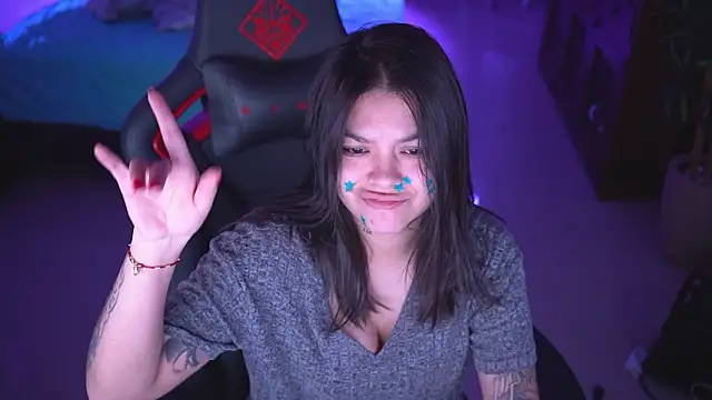 Snapshot of ambarEvans chatting on February 2026 01:29:02 AM ambarEvans online show from February 2026 01:29:02 AM