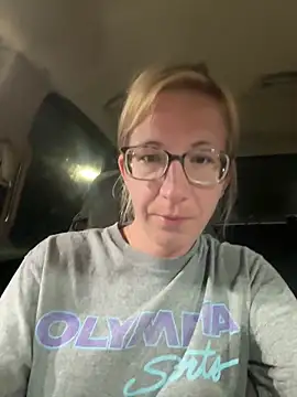 horneydreamer online show from June 2026 02:49:01 AM