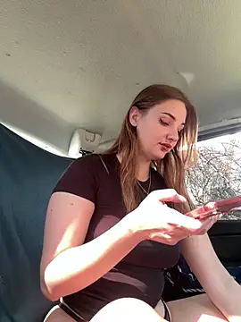 Snapshot of Night_dreams chatting on April 2026 07:45:01 AM Night dreams online show from April 2026 07:45:01 AM