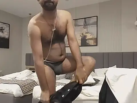 hotindianstud online show from September 2025 01:22:01 PM