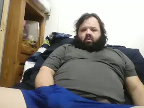 Snapshot of Strongbutgentle36 chatting on December 2024 04:33:02 AM Strongbutgentle36 online show from December 2024 04:33:02 AM