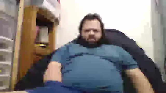 Snapshot of Strongbutgentle36 chatting on February 2025 05:53:02 AM Strongbutgentle36 online show from February 2025 05:53:02 AM