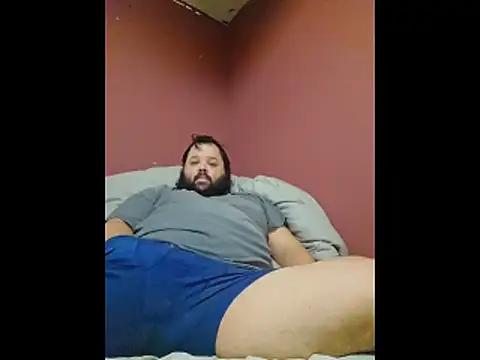 Snapshot of Strongbutgentle36 chatting on February 2026 08:02:01 AM Strongbutgentle36 online show from February 2026 08:02:01 AM