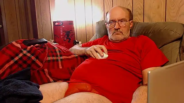 Snapshot of snickers1 chatting on November 2025 03:06:01 AM snickers1 online show from November 2025 03:06:01 AM