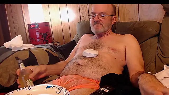 Snapshot of snickers1 chatting on February 2026 05:30:01 AM snickers1 online show from February 2026 05:30:01 AM