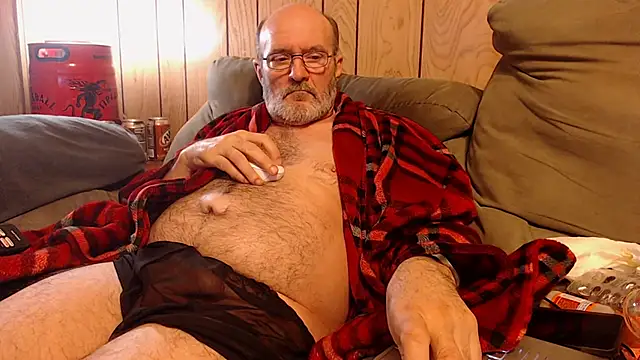 Snapshot of snickers1 chatting on February 2026 06:01:02 AM snickers1 online show from February 2026 06:01:02 AM