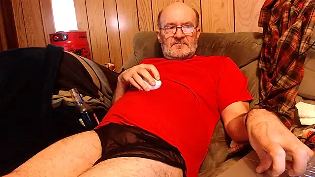 Snapshot of snickers1 chatting on March 2026 07:47:01 AM snickers1 online show from March 2026 07:47:01 AM