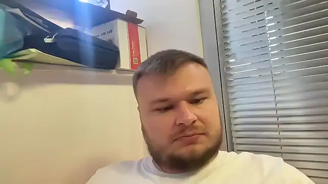 fmodel online show from September 2025 09:44:01 AM